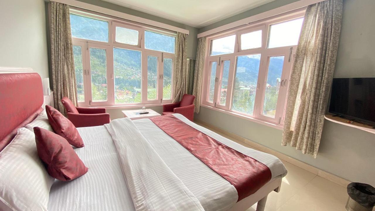 Hotel Meadows Manali Esterno foto