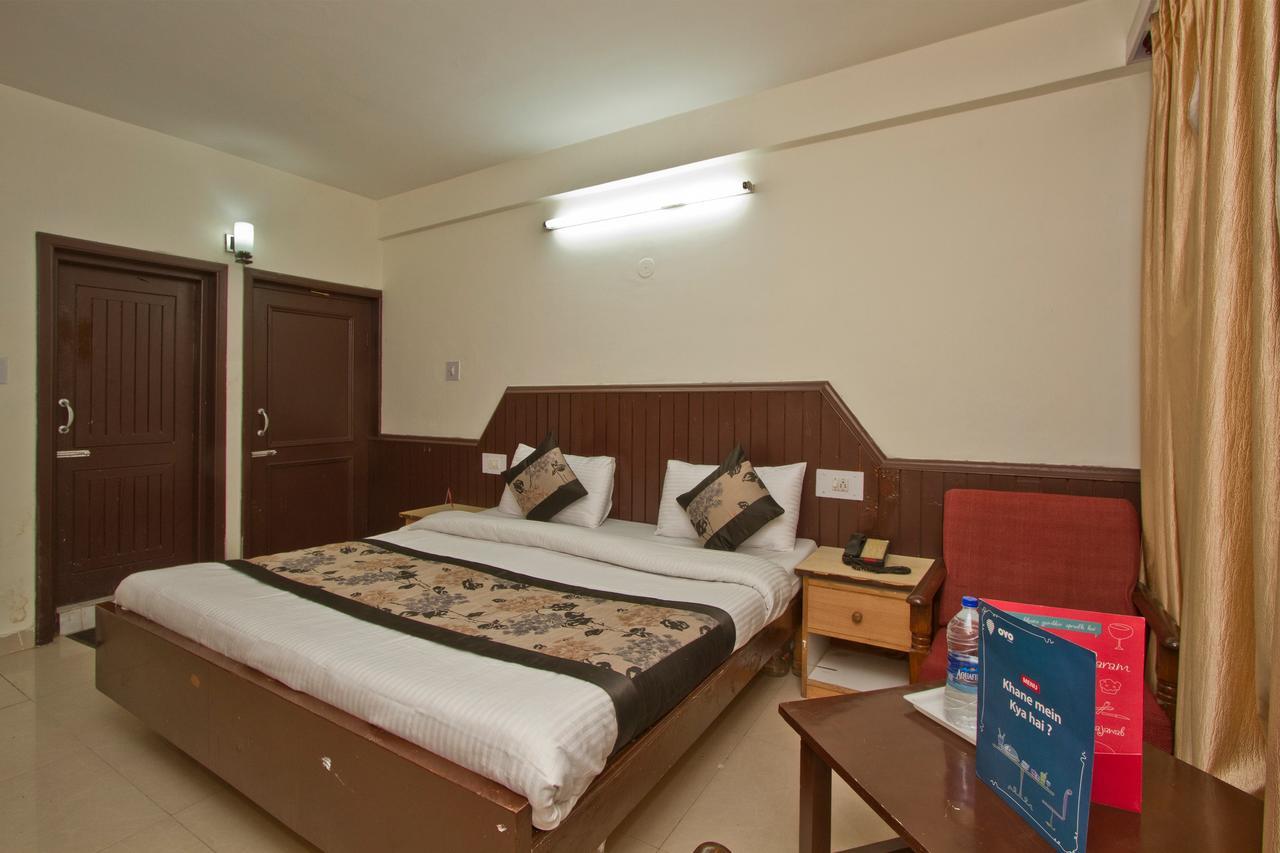 Hotel Meadows Manali Esterno foto