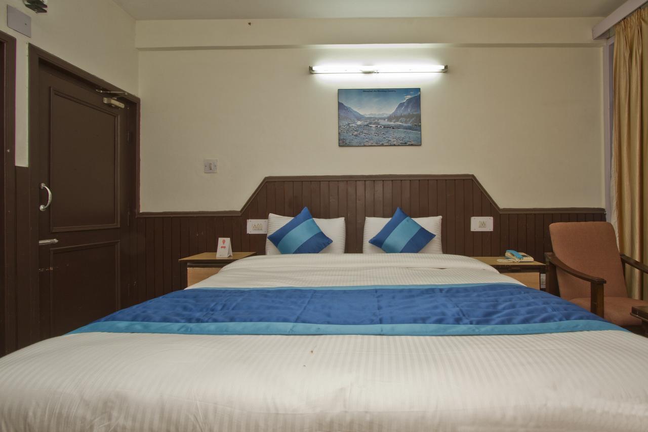 Hotel Meadows Manali Esterno foto